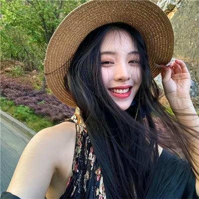 谁先上她的海报